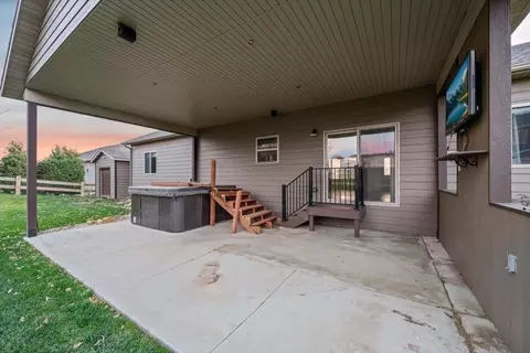 1722 Iron Horse Loop, Spearfish, SD 57783 photo 25