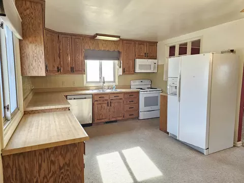 109 N Washington, Edgemont, SD 57735 photo 14