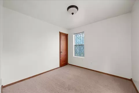 Bedroom - 512 4th Ave, Belle Fourche, SD 57717 photo 3 of 3