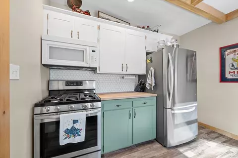 Kitchen - 322 Williams St, Deadwood, SD 57732 photo 4 of 5