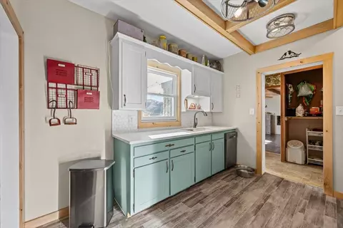 Kitchen - 322 Williams St, Deadwood, SD 57732 photo 2 of 5