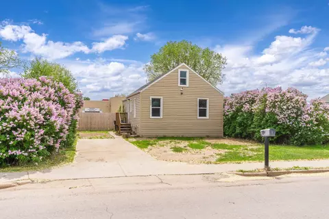 305 E Watertown St, Rapid City, SD 57701