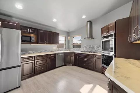 107 Fox Trl, Box Elder, SD 57719 photo 5