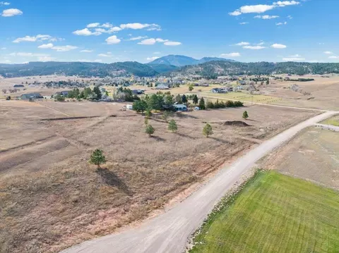 2667 Carmelo Ct, Spearfish, SD 57783 photo 3