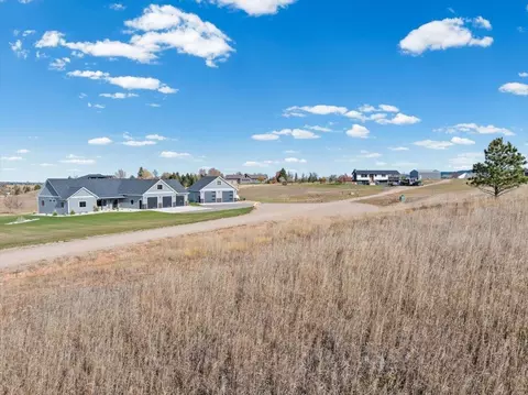 2667 Carmelo Ct, Spearfish, SD 57783 photo 5