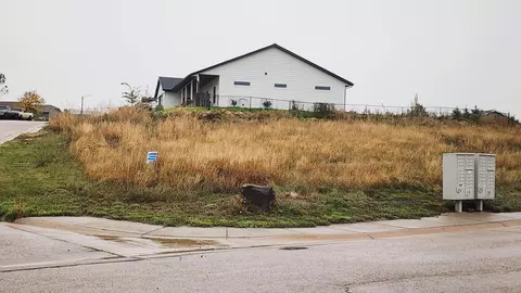 lot9 Juniper Dr, Belle Fourche, SD 57717