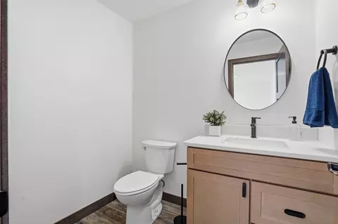 Bath - 11276 Roundup Ct, Lead, SD 57754 photo 8 of 9
