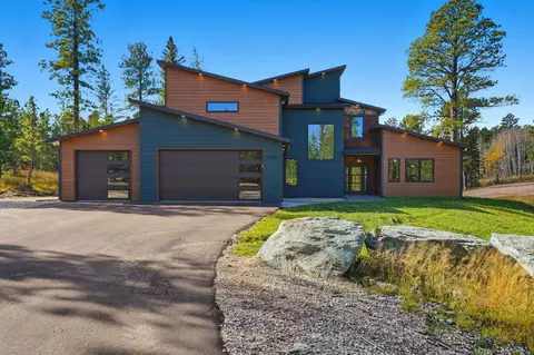 11276 Roundup Ct, Lead, SD 57754