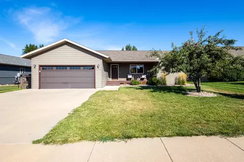 3922 Gallatin Ave, Spearfish, SD 57783
