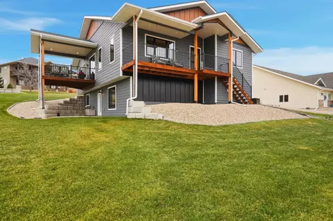 71 Belair Cir, Sturgis, SD 57785