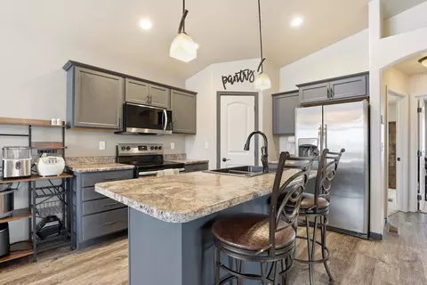 541 Pride Ct, Box Elder, SD 57719 photo 7
