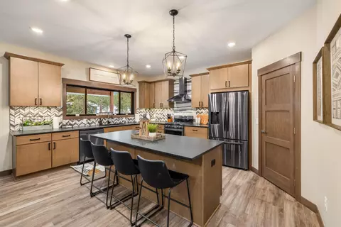 Kitchen - 21333 Trailside Rd, Lead, SD 57754 photo 2 of 4