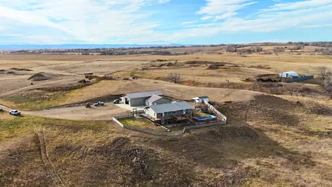 13846 Triple T Trl, Vale, SD 57788