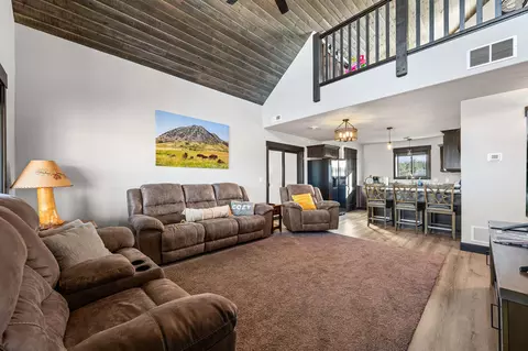 Living - 20712 Epic Ln, Sturgis, SD 57785 photo 2 of 7