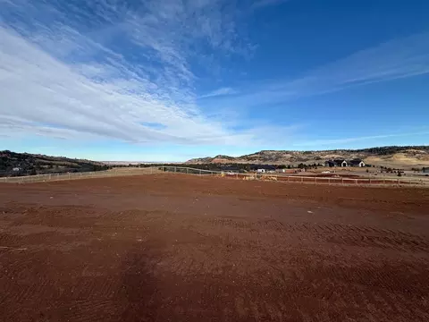 2796 Sweetclover Ct, Spearfish, SD 57783 photo 2