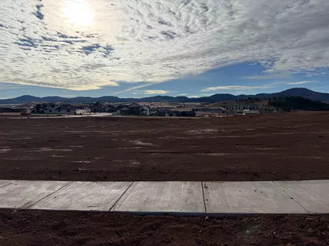 2577 Sweetclover Ct, Spearfish, SD 57783