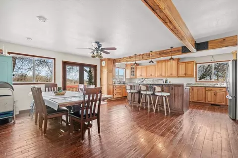 Dining - 18947 Dillinger Rd, Newell, SD 57760 photo 2 of 3