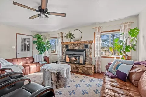Living - 18947 Dillinger Rd, Newell, SD 57760 photo 2 of 2