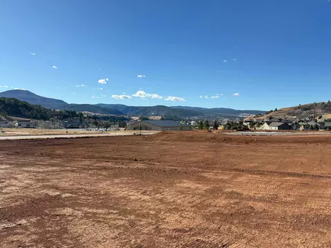 708 Gooseberry Rd, Spearfish, SD 57783 photo 2