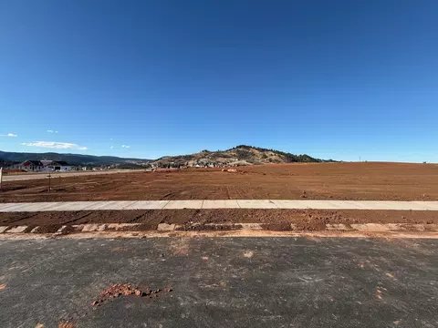 722 Buttercup Ct, Spearfish, SD 57783