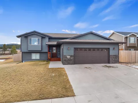 2508 Meadows Dr, Sturgis, SD 57785