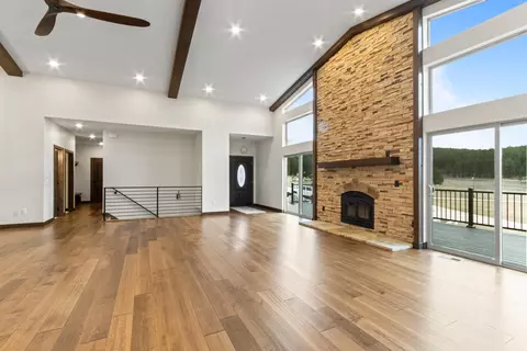 Living - 25809 Sidney Trl, Custer, SD 57730 photo 2 of 8