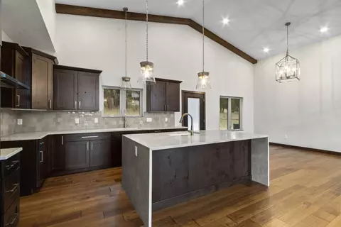 Kitchen - 25809 Sidney Trl, Custer, SD 57730 photo 1 of 3