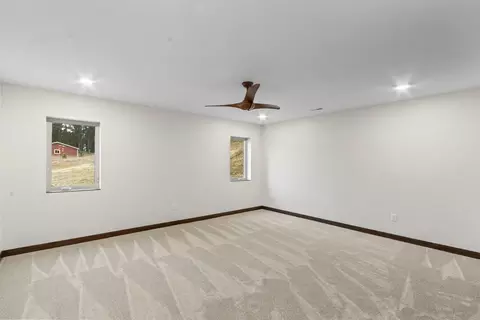 Bedroom - 25809 Sidney Trl, Custer, SD 57730 photo 5 of 6