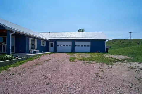 1009 E St, Edgemont, SD 57735 photo 18