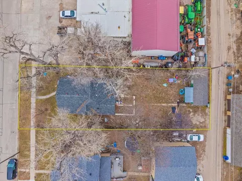 View/Area - 914 State St, Belle Fourche, SD 57717 photo 2 of 3
