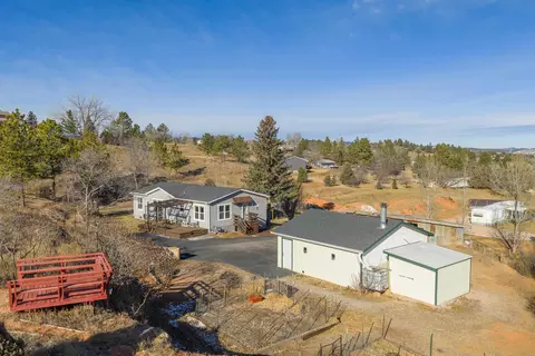 4517 Horse Creek Rd, Rapid City, SD 57702