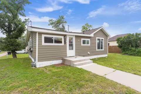 Exterior - 730 12th St, Sturgis, SD 57785 photo 2 of 5