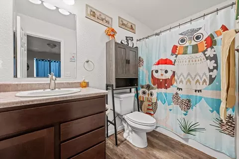 Bath - 6148 Orion St, Spearfish, SD 57783 photo 1 of 2