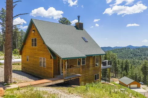21310 Cabin Rd, Lead, SD 57754