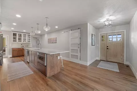 Entry Way - 1920 Remuda Ln, Spearfish, SD 57783 photo 2 of 2