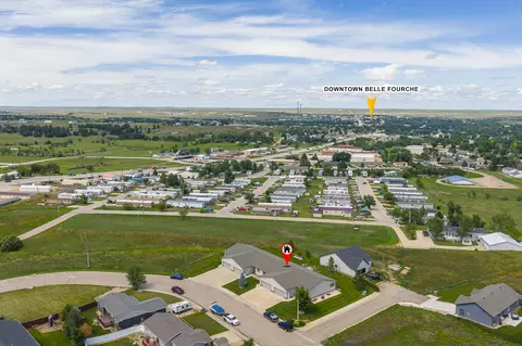 2165 Conifer Loop, Belle Fourche, SD 57717 photo 4