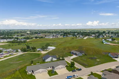 2165 Conifer Loop, Belle Fourche, SD 57717 photo 7