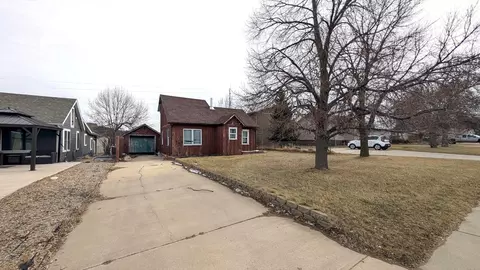 620 Harvard St, Spearfish, SD 57783 photo 2