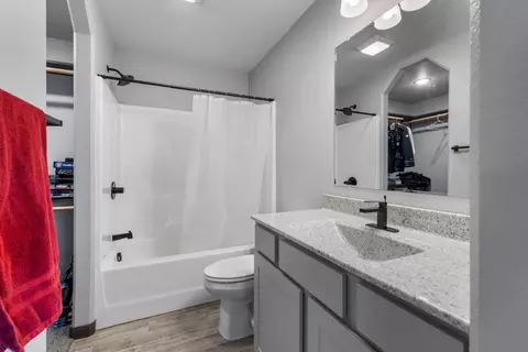 Bath - 1220 Kenai Dr, Box Elder, SD 57719 photo 2 of 2