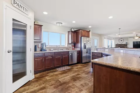 501 E Northern Lights Blvd, Box Elder, SD 57719 photo 17