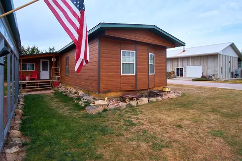 27036 Highway 385, Hot Springs, SD 57747