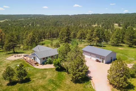 26925 Battle Mountain Pkwy, Hot Springs, SD 57747