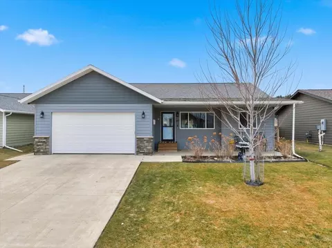 663 South St, Whitewood, SD 57793