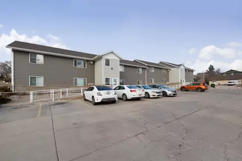 626 N 1st St, Rapid City, SD 57701