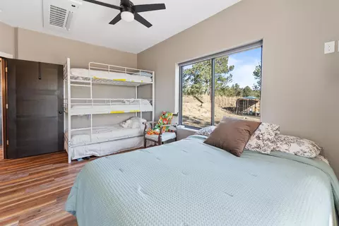 Bedroom - 25293 Pilot Rd, Custer, SD 57730 photo 4 of 4