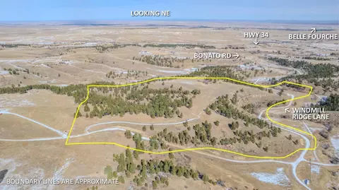 10504 Windmill Ridge Ln, Belle Fourche, SD 57717