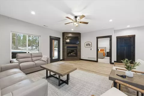Living - 11279 Black Forest Rd, Lead, SD 57754 photo 1 of 2