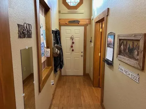 Entry Way - 900 3rd Ave, Edgemont, SD 57735 photo 2 of 3