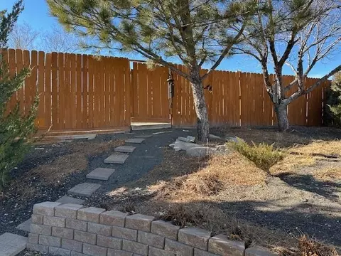 Exterior - 900 3rd Ave, Edgemont, SD 57735 photo 11 of 11