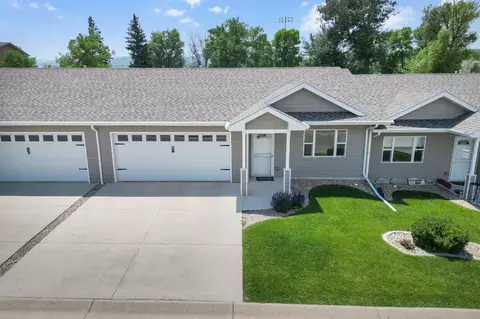 1205 Silverbrook Ln, Spearfish, SD 57783